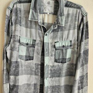 On the Bias Chambrais Soft Plaid Lightweight Comfy Grey Country Concert Shirt L
